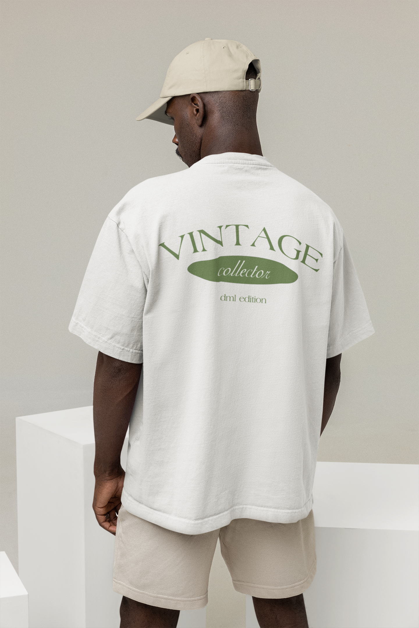 COLLECTOR VINTAGE WHITE OVERSIZED T-SHIRT