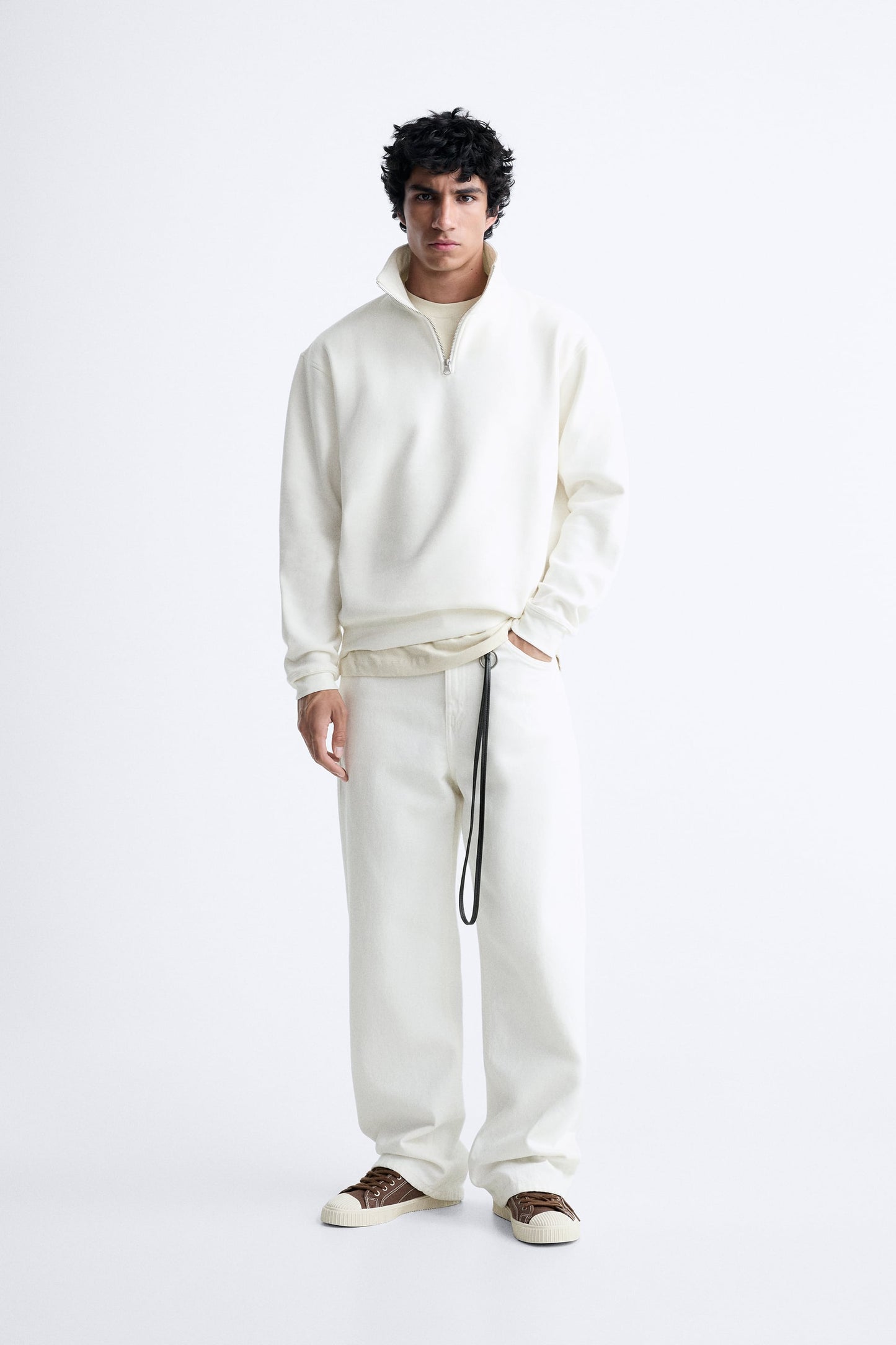 OFF WHITE HALF ZIP SWEATSHIRT