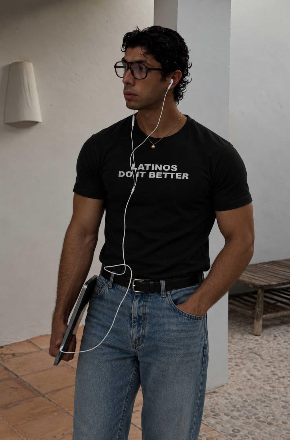 LATINOS STRETCHY TSHIRT