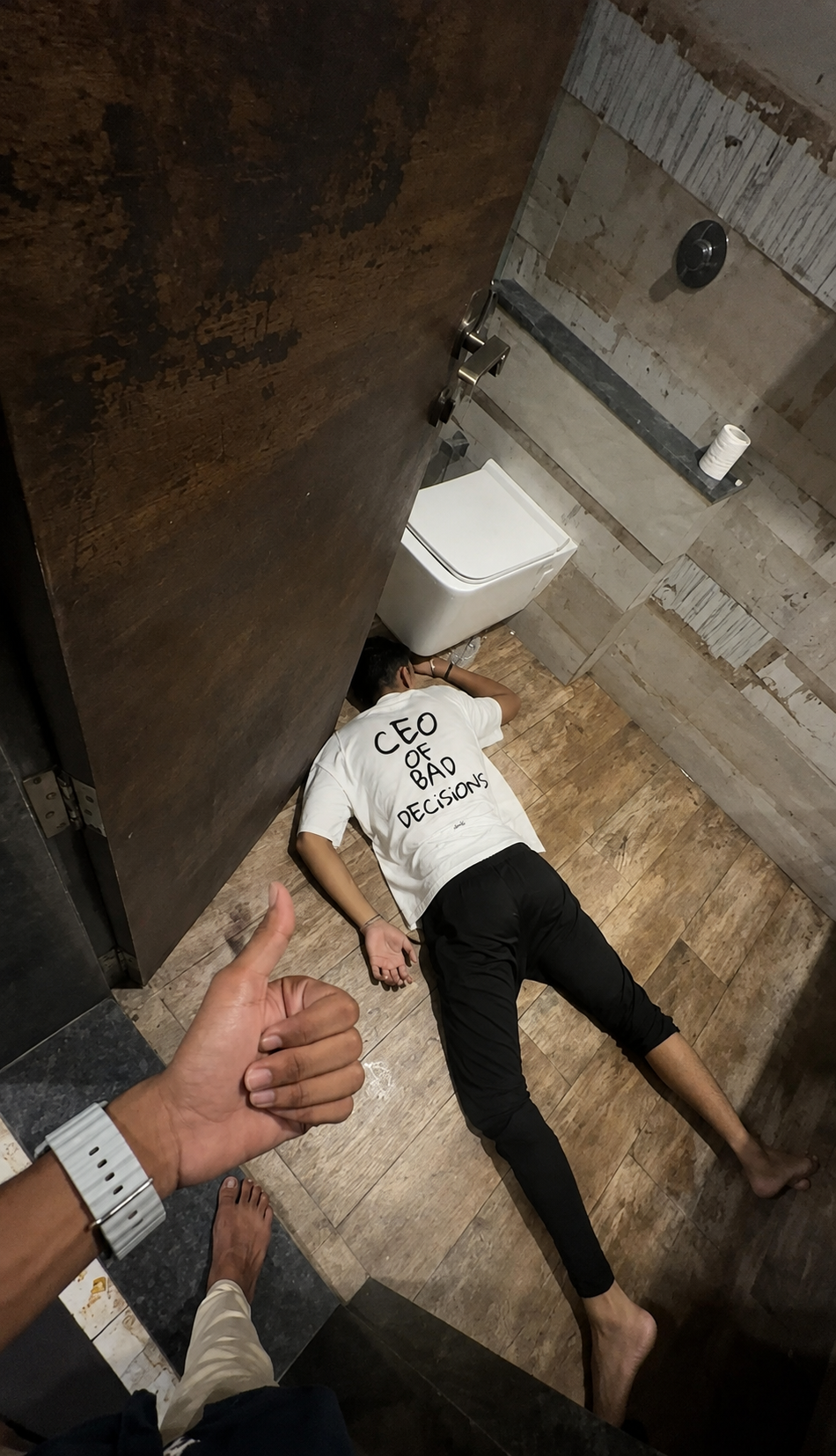 BAD DECISION OVERSIZED TSHIRT