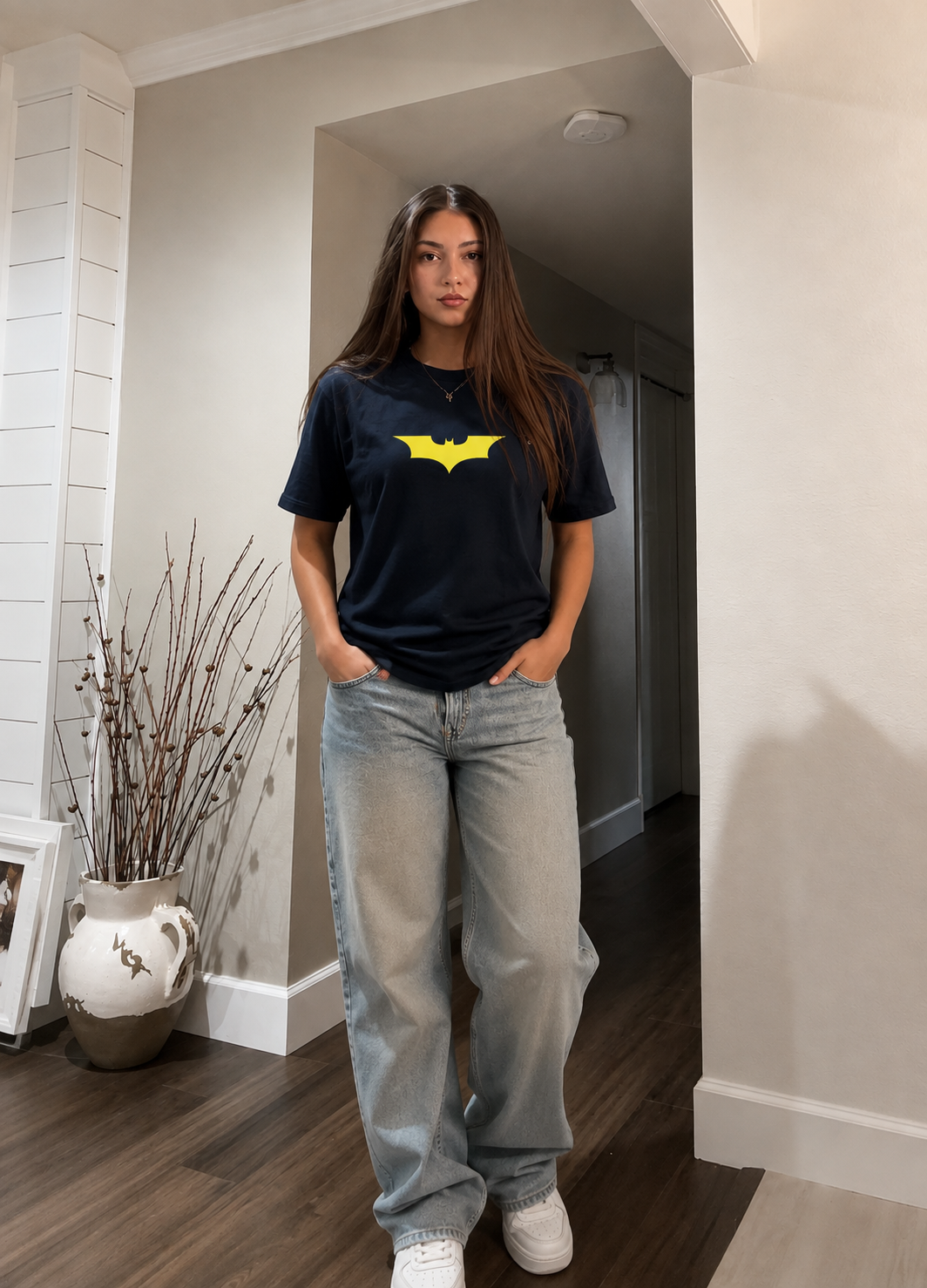BATMAN UNISEX STRETCH NAVY TSHIRT