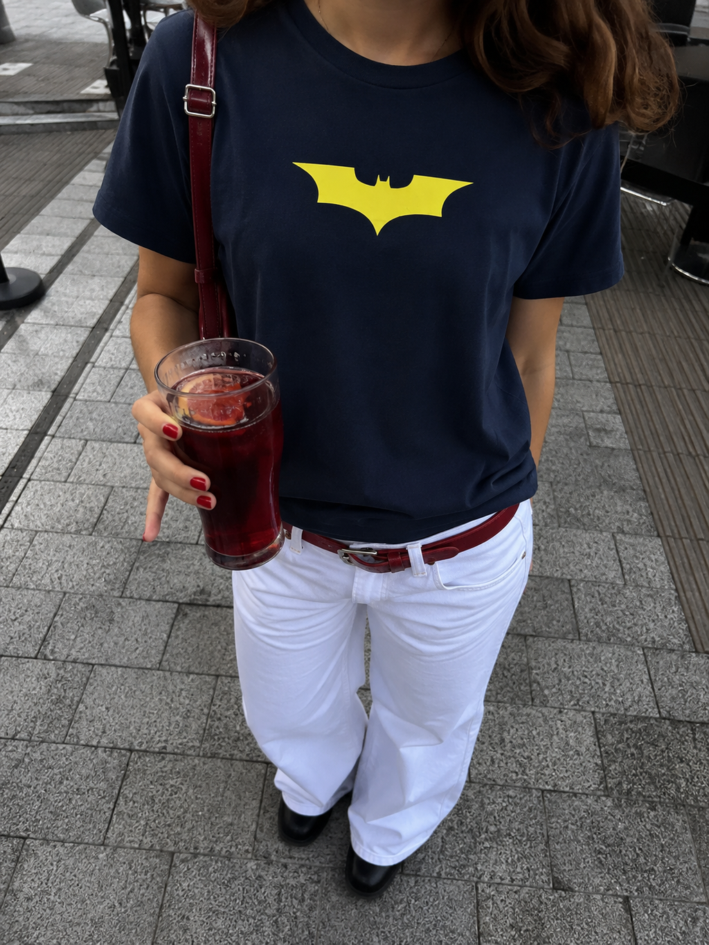 BATMAN UNISEX STRETCH NAVY TSHIRT