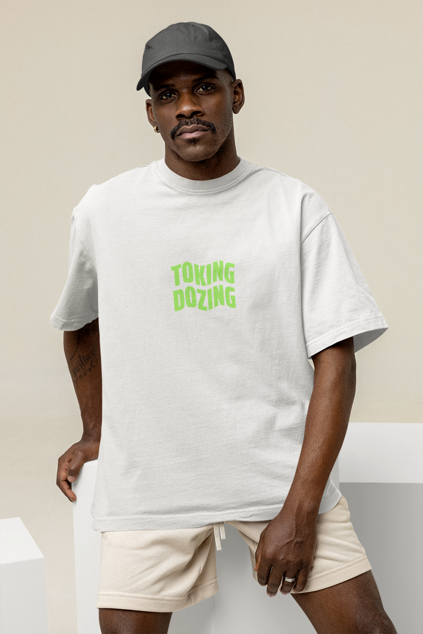TOKING DOZING OVERSIZE T-SHIRT