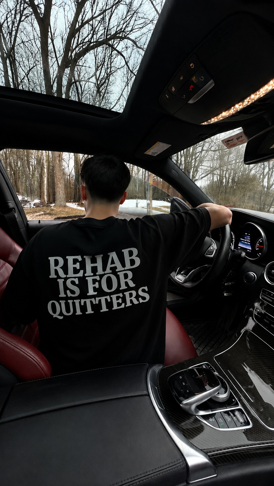 REHAB OVERSIZED TSHIRT