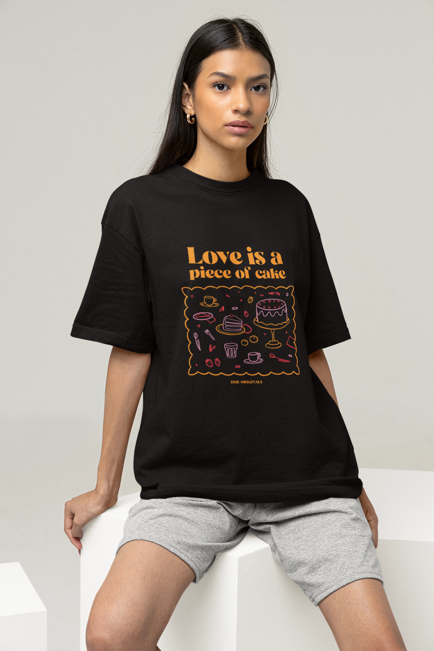 PIECE OF CAKE BLACK OVERSIZED T-SHIRT