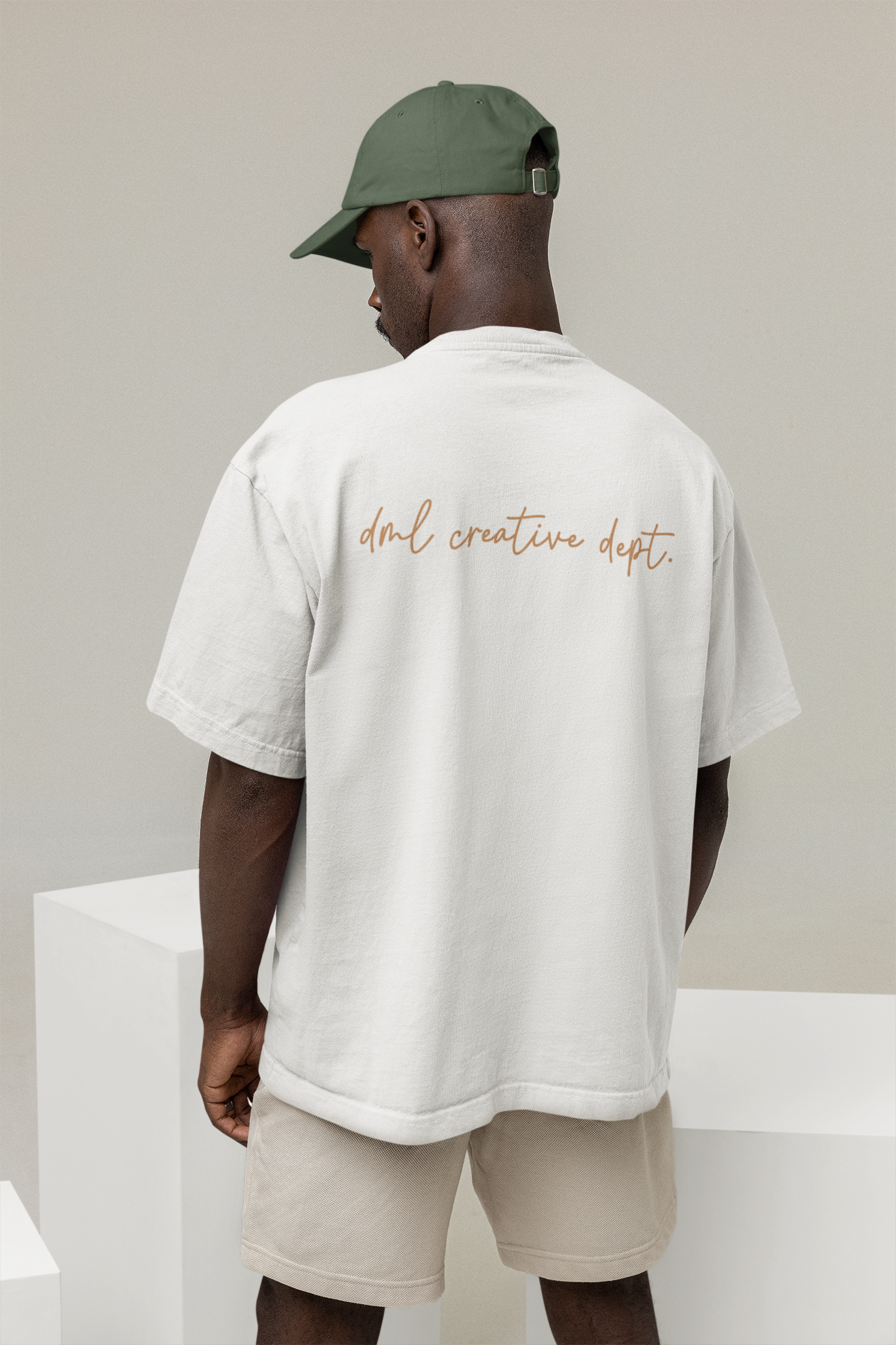 PORTRAIT 4 PREMIUM OVERSIZE T-SHIRT
