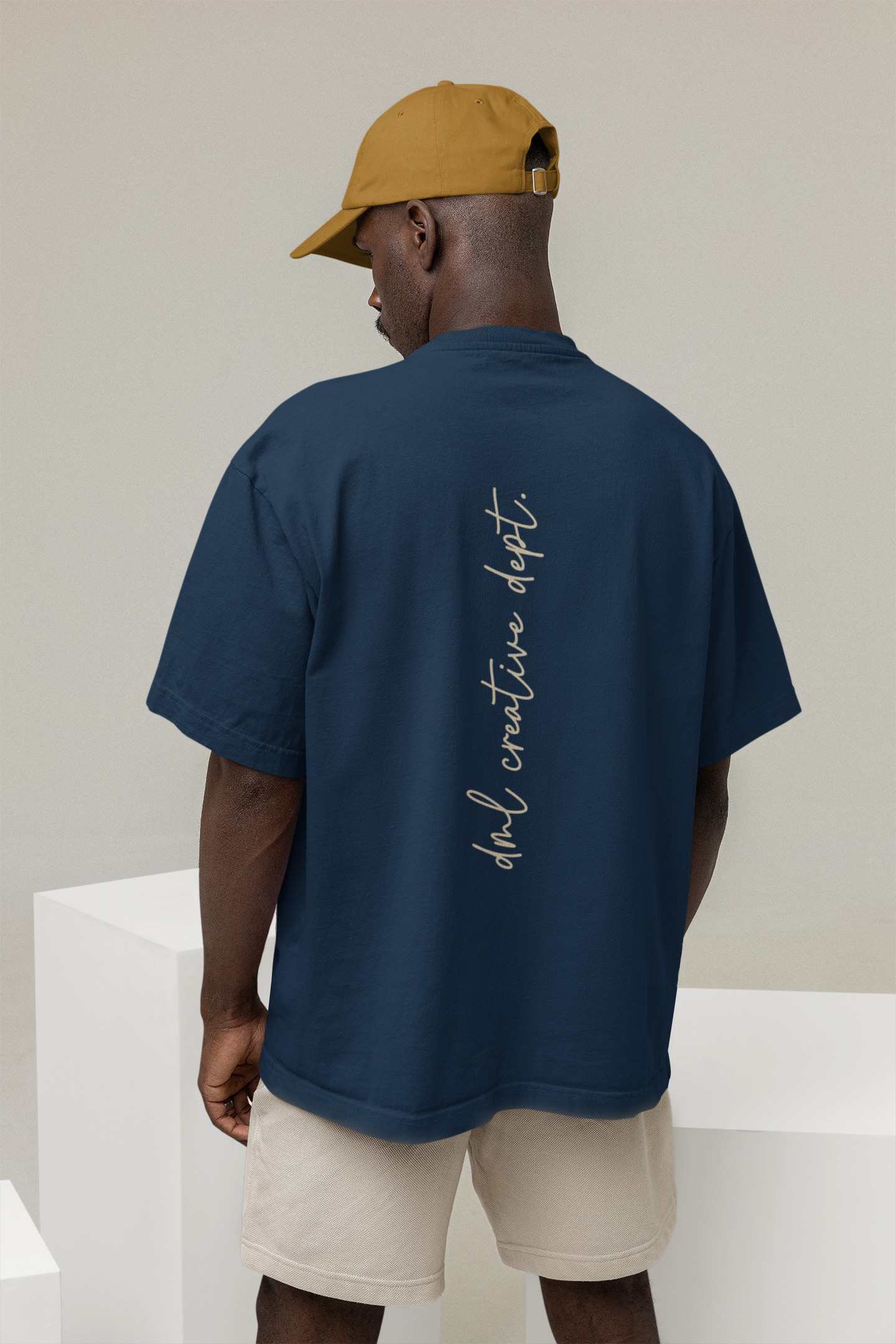 PORTRAIT 5 PREMIUM OVERSIZE T-SHIRT