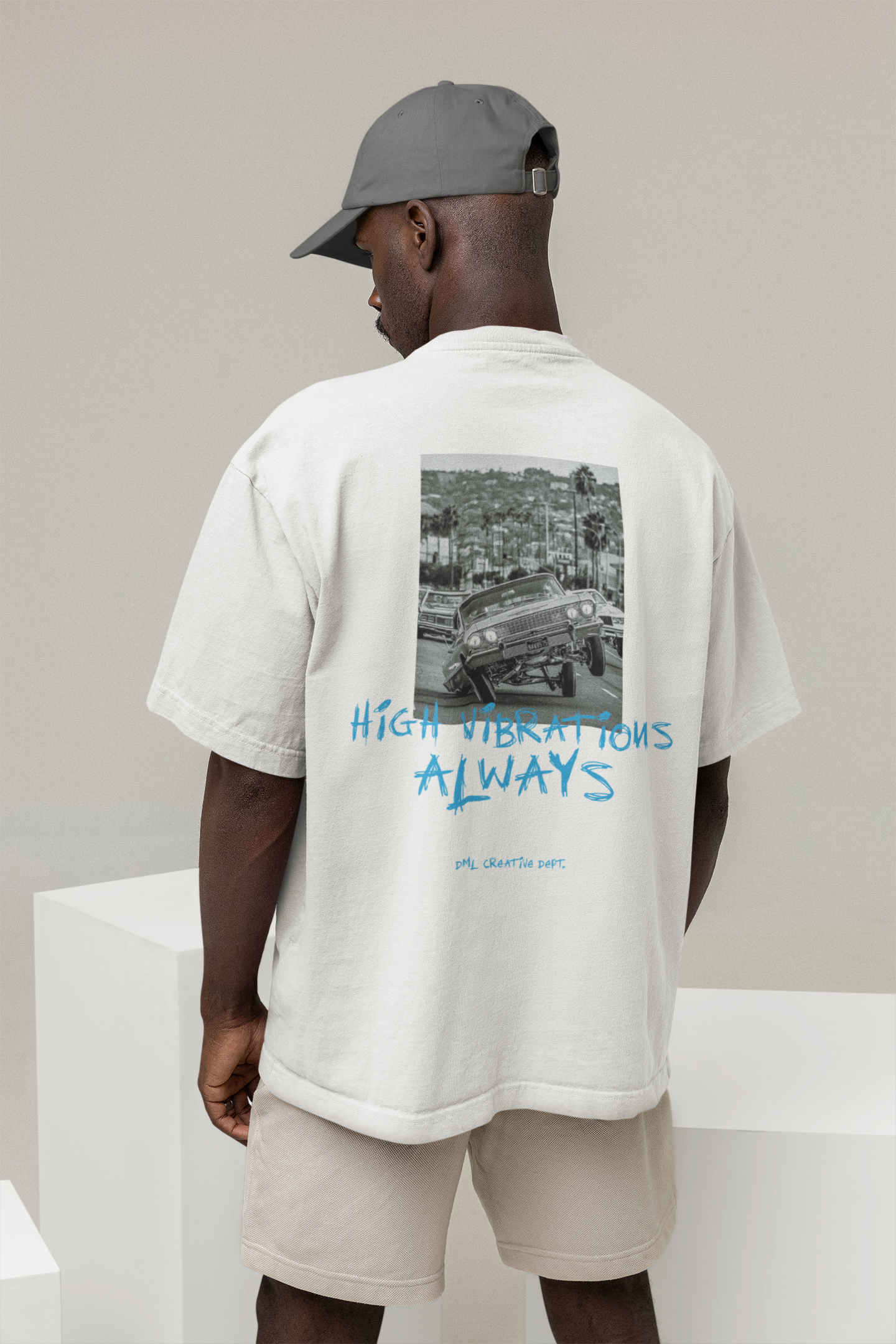 HIGH VIBRATIONS WHITE OVERSIZE T-SHIRT