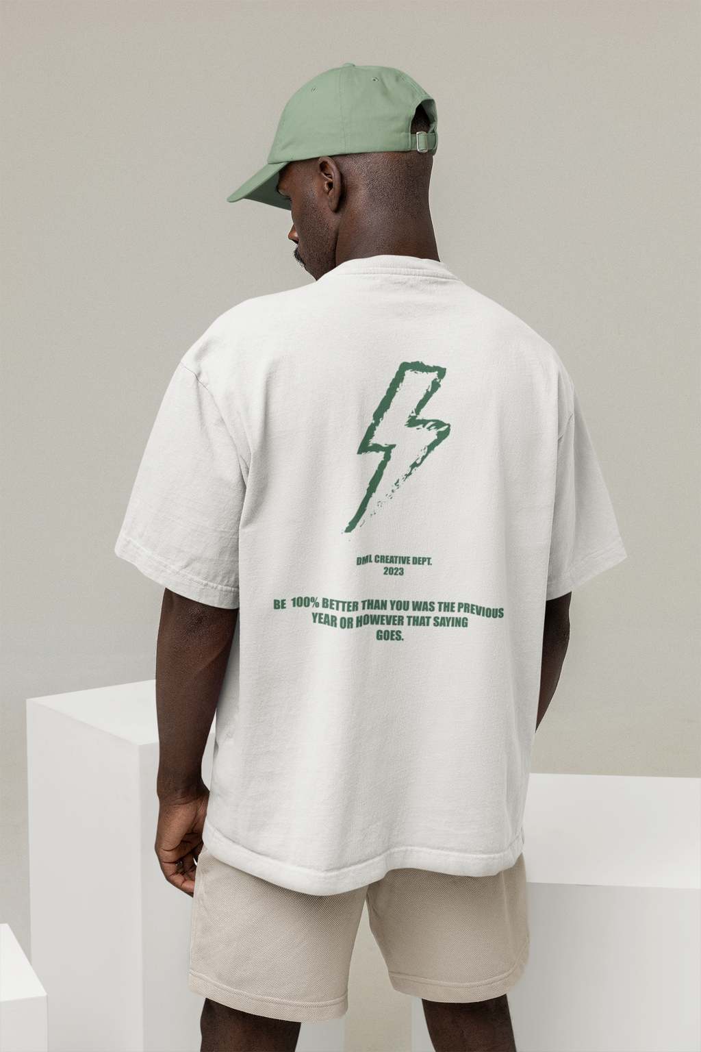 CHARACTER ENERGY OVERSIZE T-SHIRT